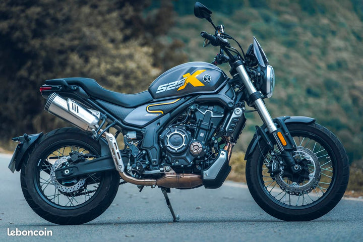 OFFRE SPECIALE VOGE 525 ACX NEUVE clés en main