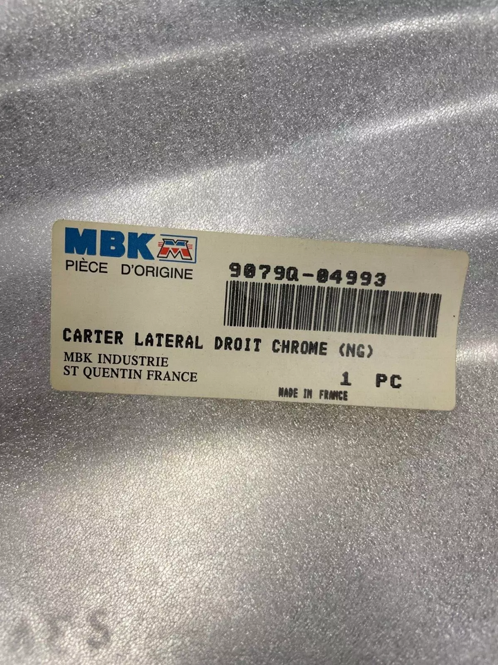 CARENAGE LATERAL DROIT MBK BOOSTER ROCKET/NEXT GENERATION CHROME REF 9079Q04993