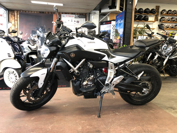 YAMAHA MT07 ABS