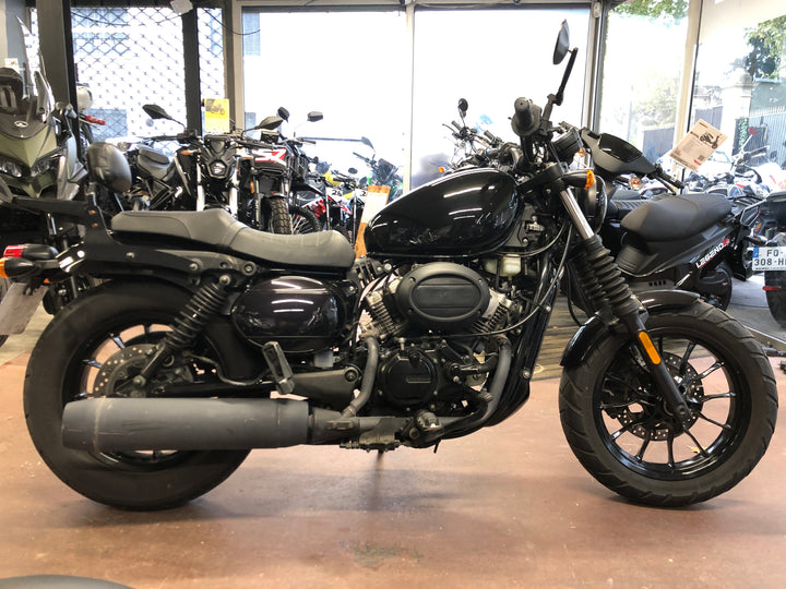 HYOSUNG AQUILA GV 125