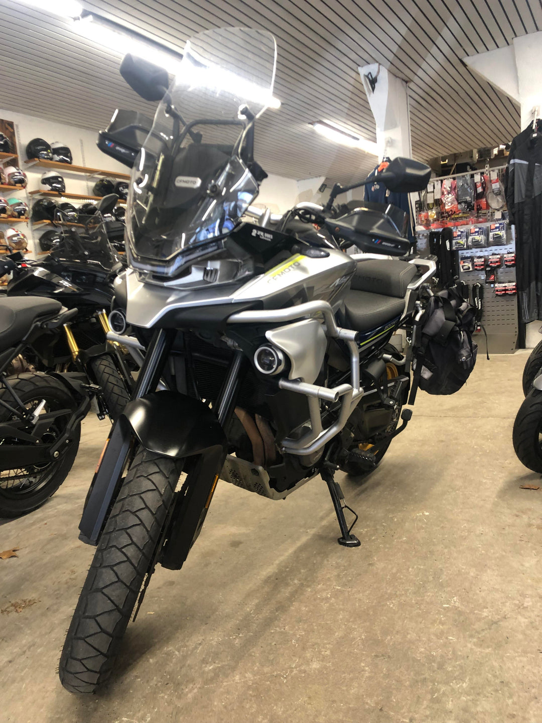 CF MOTO 800 MT TOURING ABS