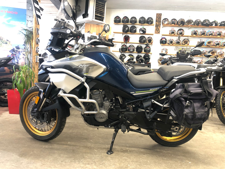CF MOTO 800 MT TOURING ABS 1ère main