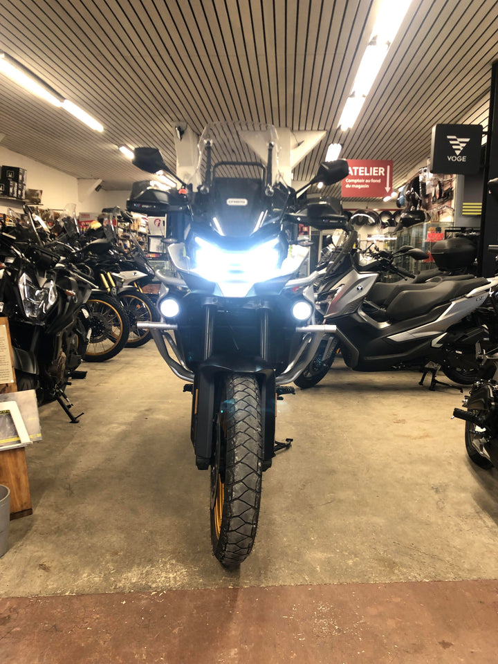 CF MOTO 800 MT TOURING ABS 1ère main
