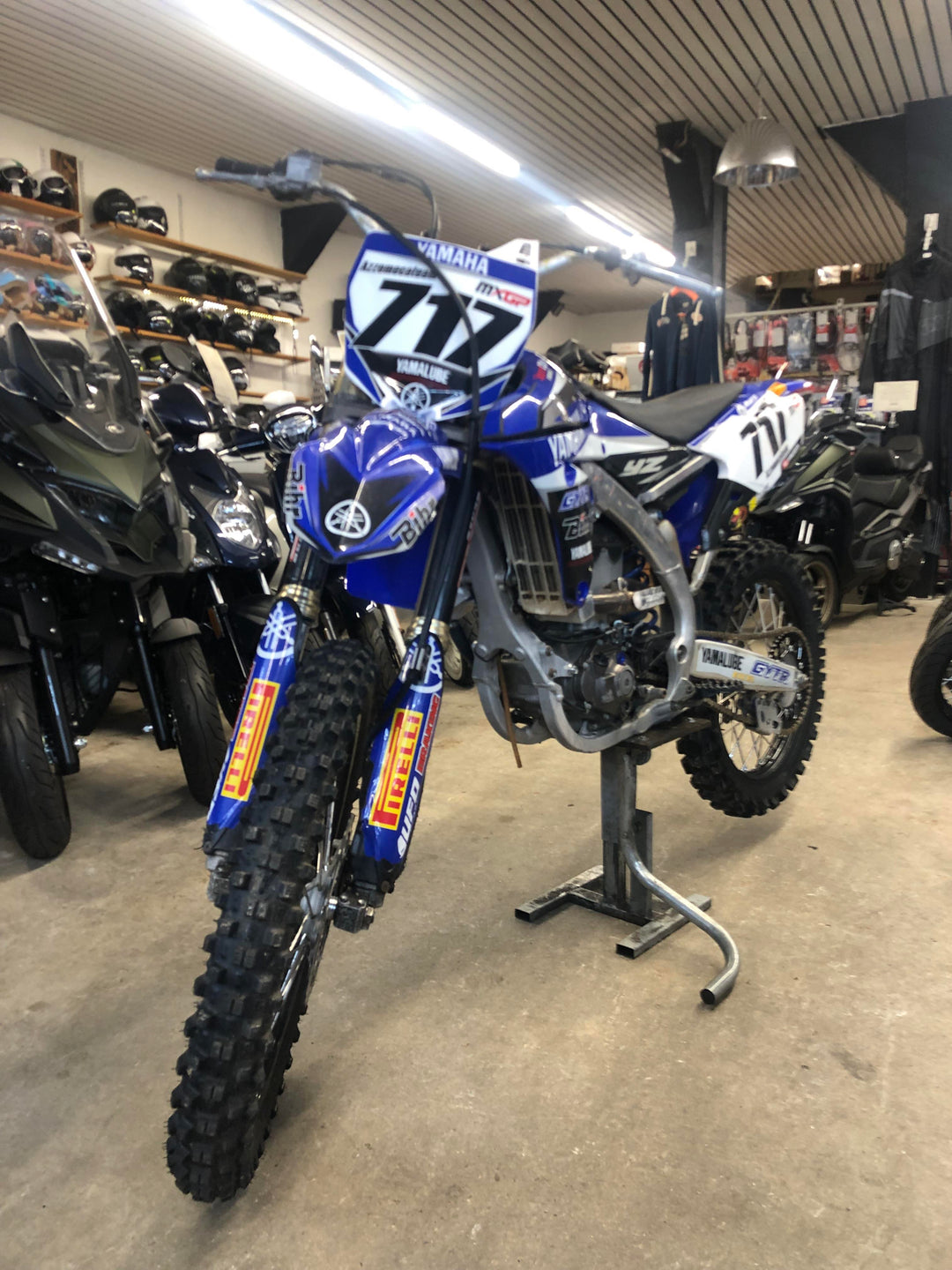 YAMAHA YZF 250cc