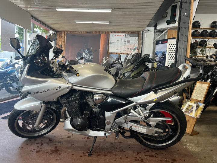 SUZUKI 1200 BANDIT S