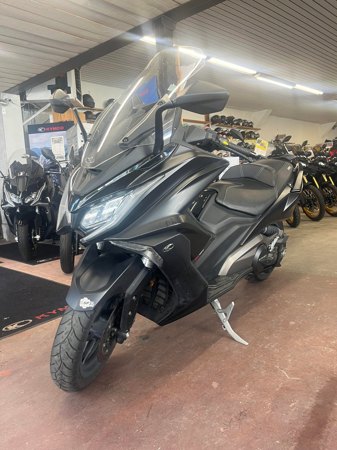 KYMCO AK 550 ABS 1ère main
