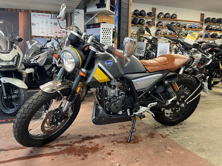 MONDIAL HPS 125CC