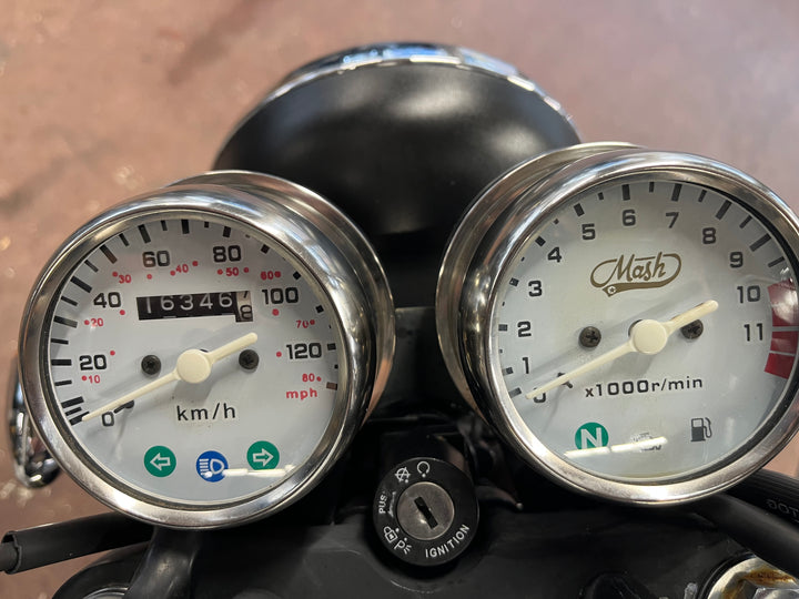 MASH BLACK SEVEN 125 cc