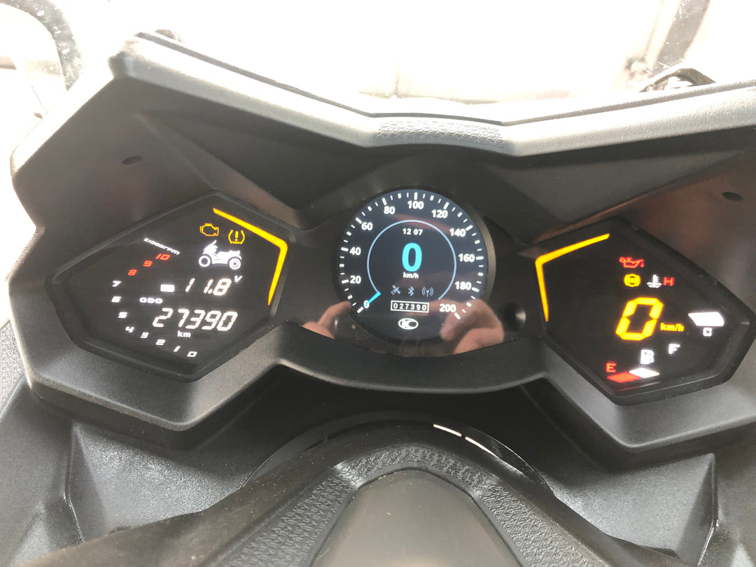 KYMCO AK 550 ABS
