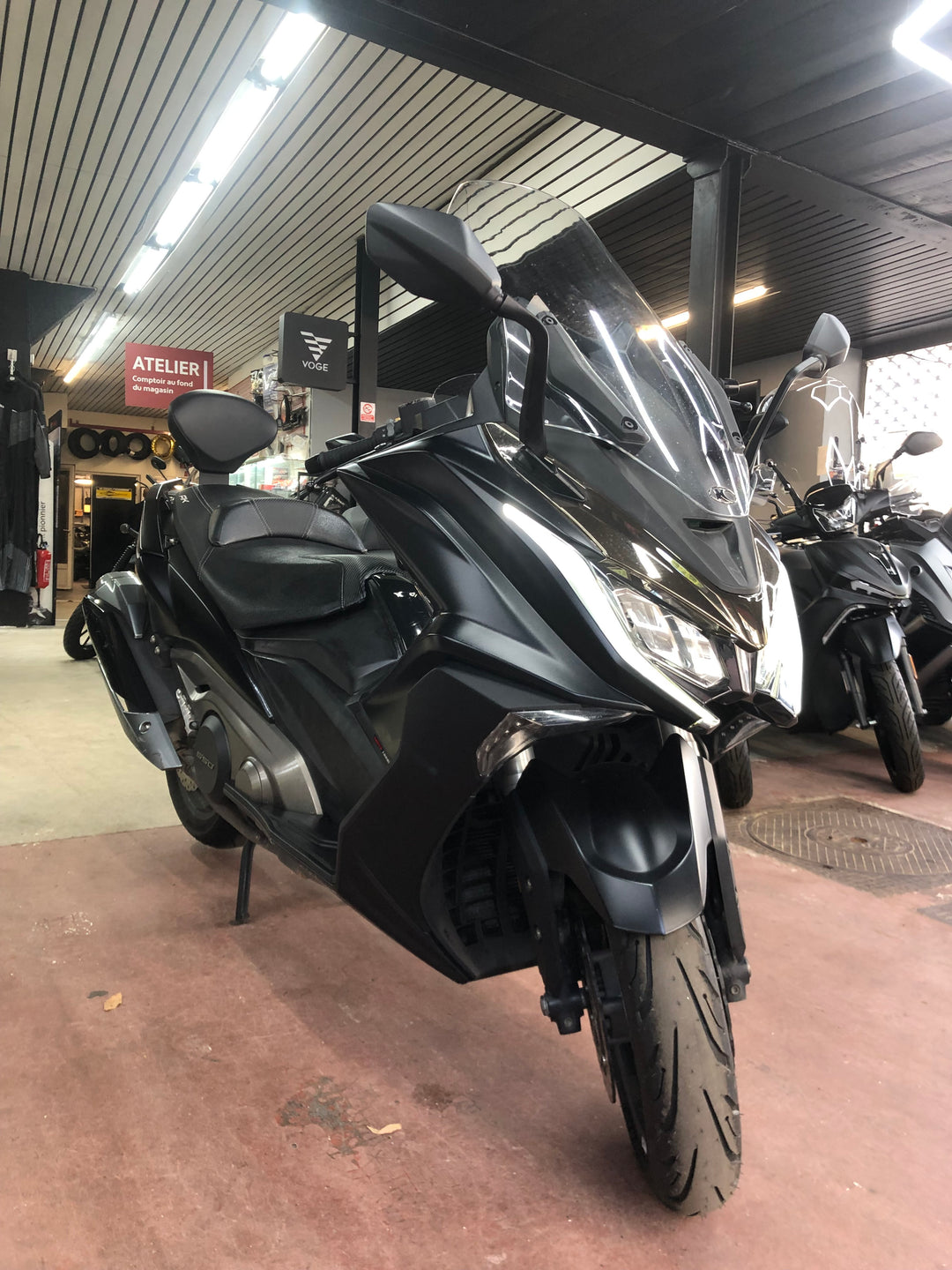 KYMCO AK 550 ABS